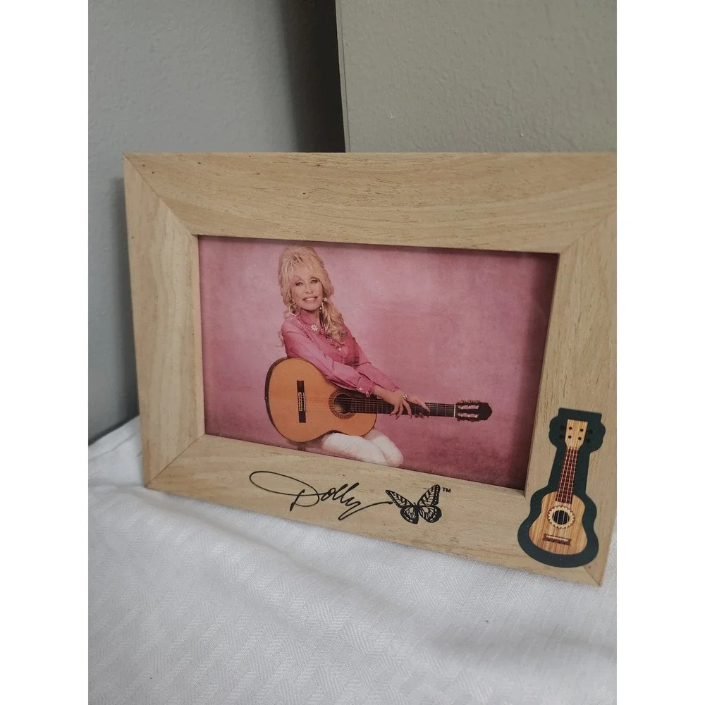 Dolly Parton 9 to 5 Record Coaster Set with Holder and Framed Photo Bundle